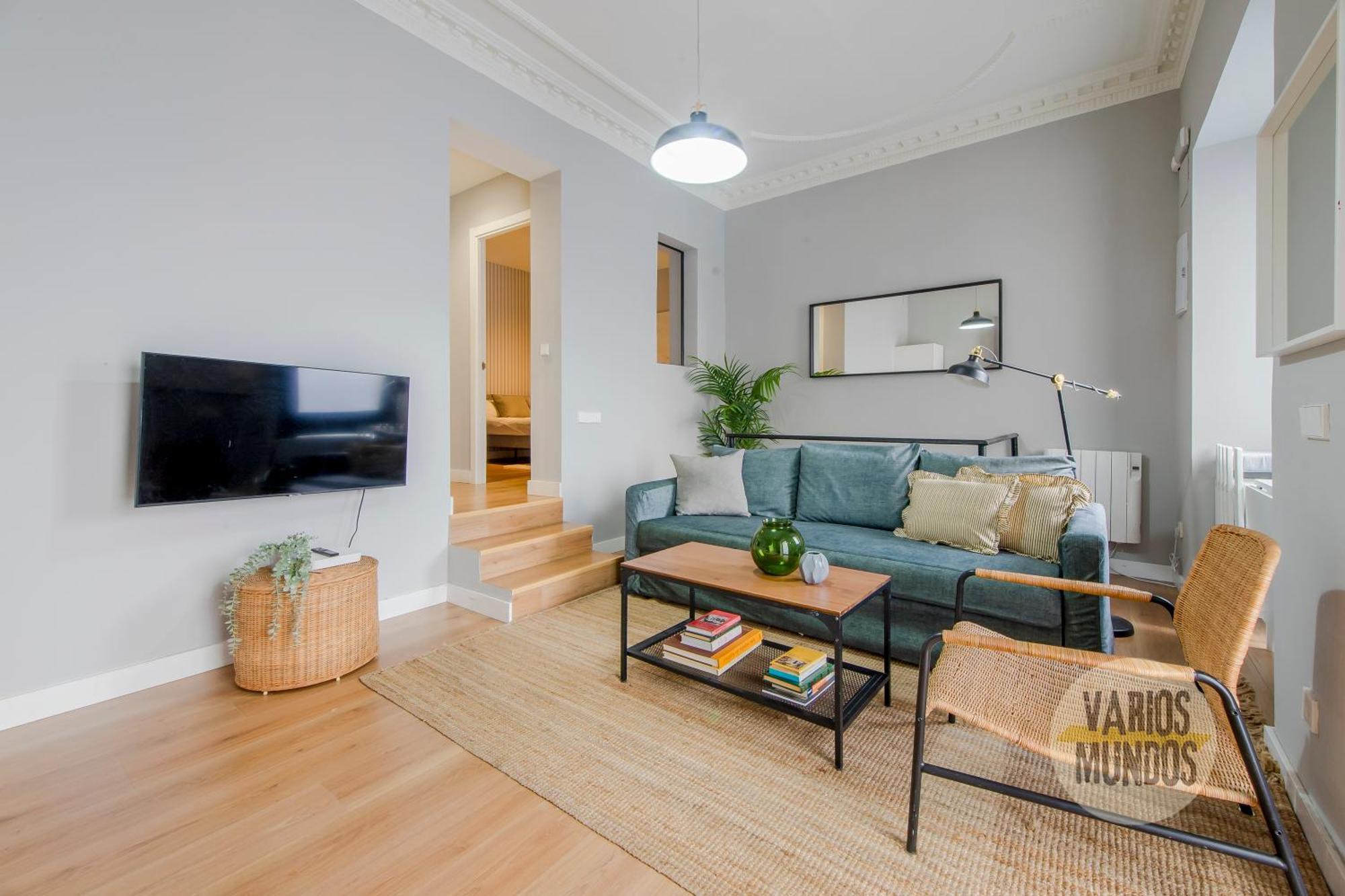 Modern Apt & Cool Interior Design A 20 Metros Del Retiro E1 Madrid Exterior photo